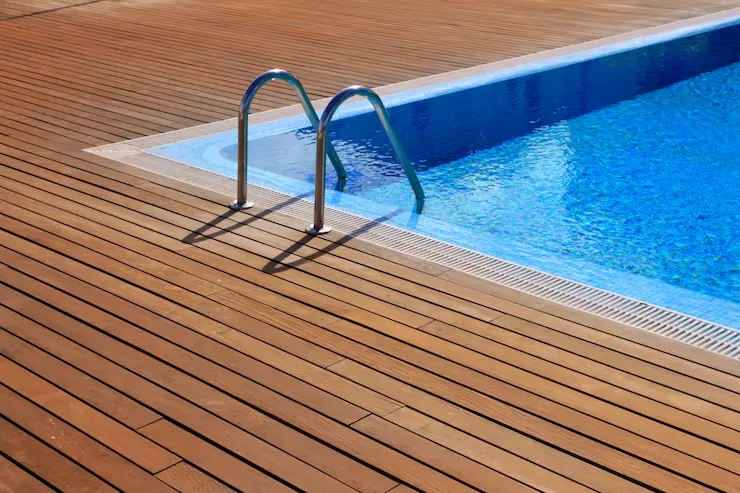 Pool Deck Services in Cutler Bay, FL​