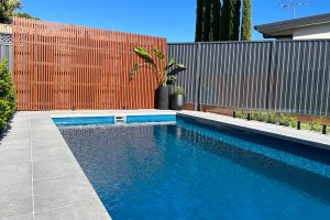 Infinite Edge Coping Installation in Pinecrest, FL: Guide